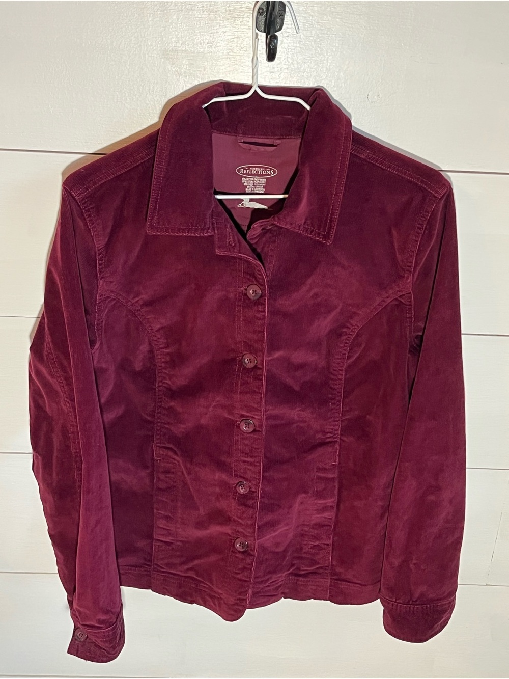 Women's Burgundy Corduroy Button-Up Jacket - Vintage